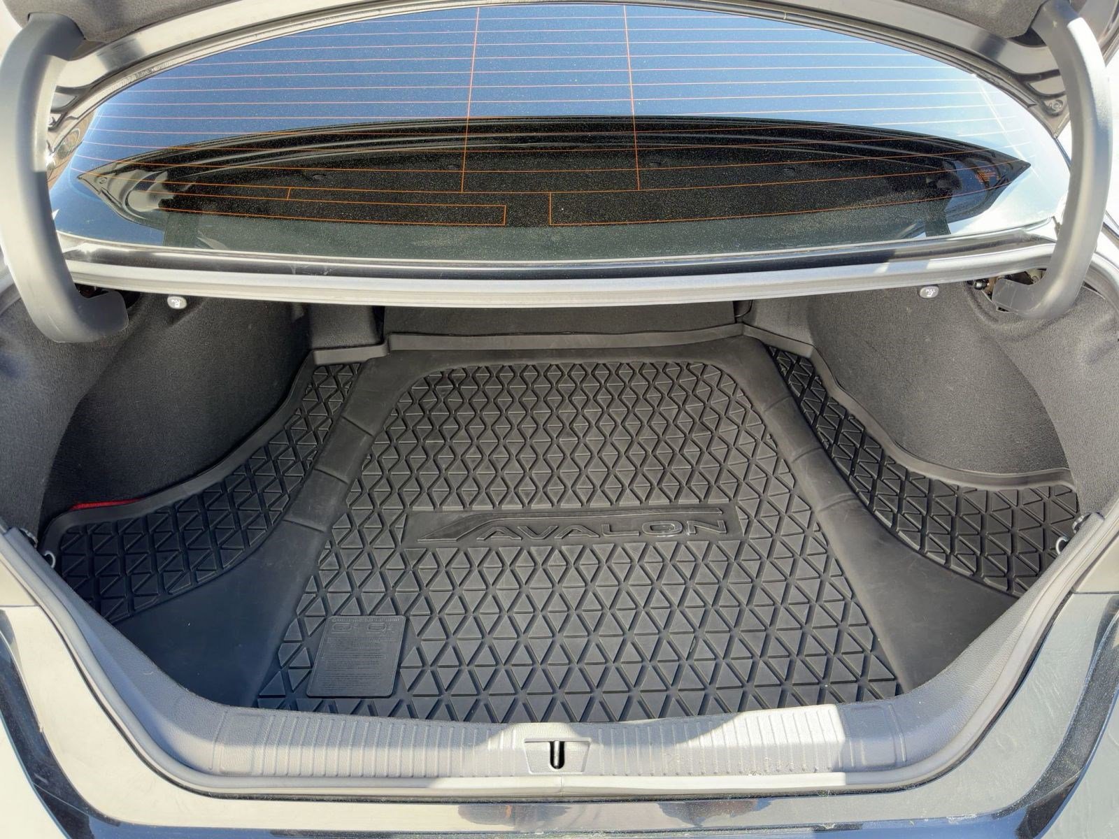 Used 2021 Toyota Avalon TRD image 32