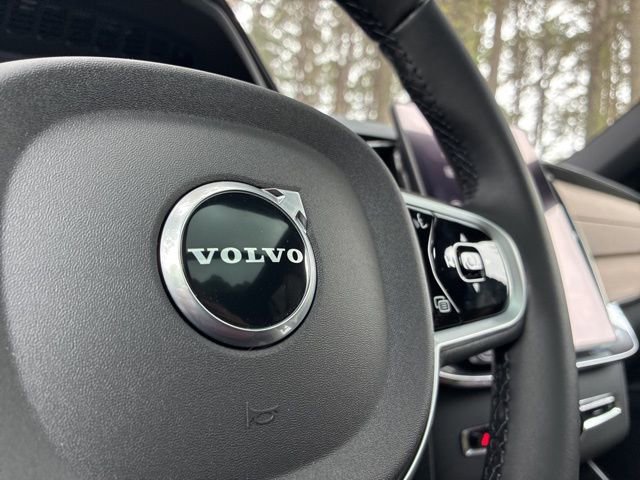 New 2026 Volvo XC90 B6 Plus w/ Protection Package Premier AWD/4WD image 29