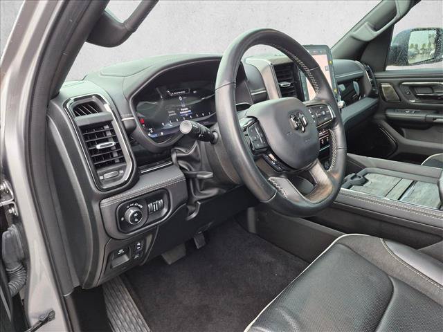 Used 2025 RAM 1500 Limited AWD/4WD image 9