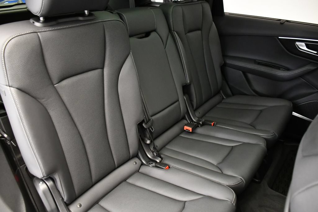 Used 2026 Audi Q7 3.0T Premium Plus w/ Premium Plus Package AWD/4WD image 51