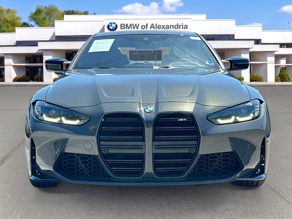 Used 2022 BMW M4 Coupe w/ Executive Package RWD image 2