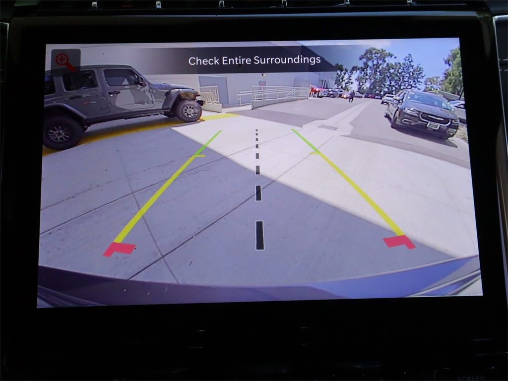 Used 2023 Jeep Grand Cherokee Overland w/ Luxury Tech Group IV image 14