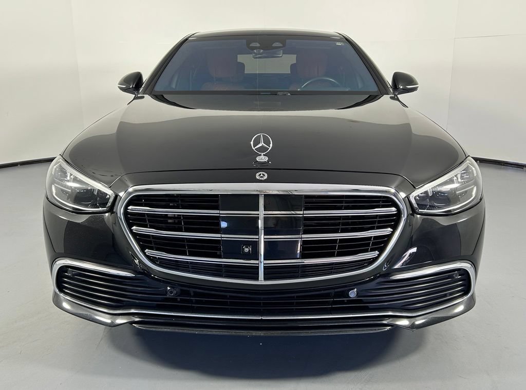 Used 2021 Mercedes-Benz S 580 4MATIC Sedan image 2