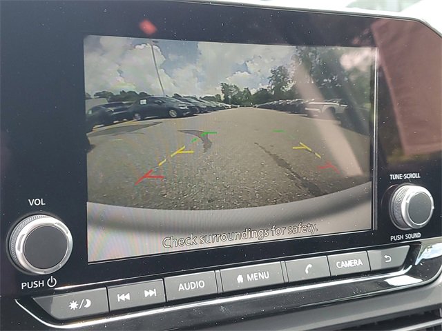 New 2025 Nissan Pathfinder S image 14