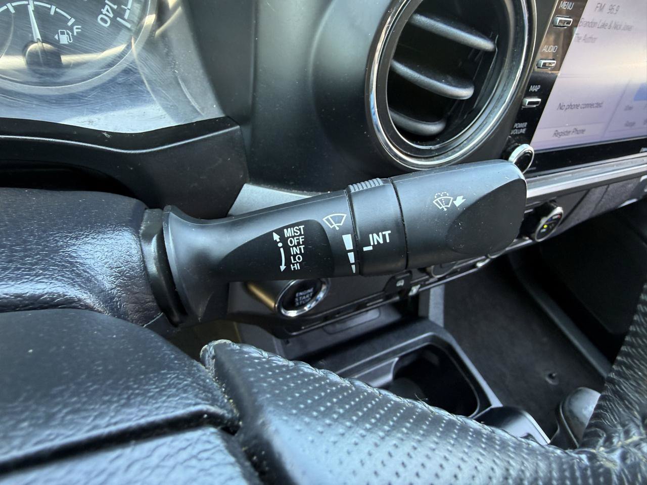Used 2021 Toyota Tacoma TRD Off-Road RWD image 21