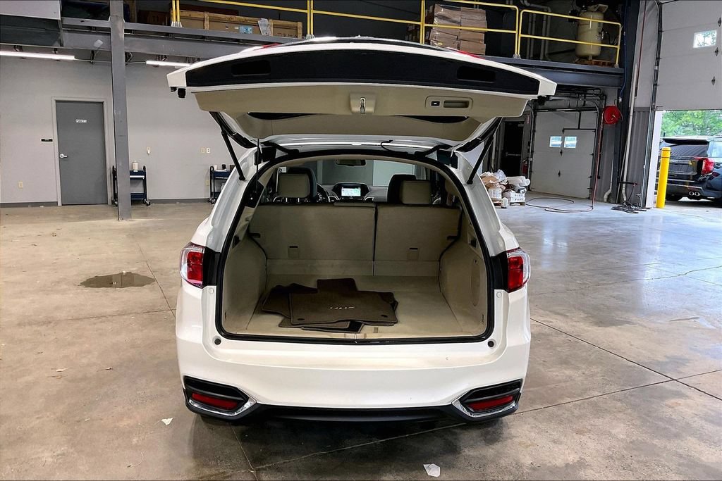 Used 2018 Acura RDX w/ Technology Package AWD/4WD image 5