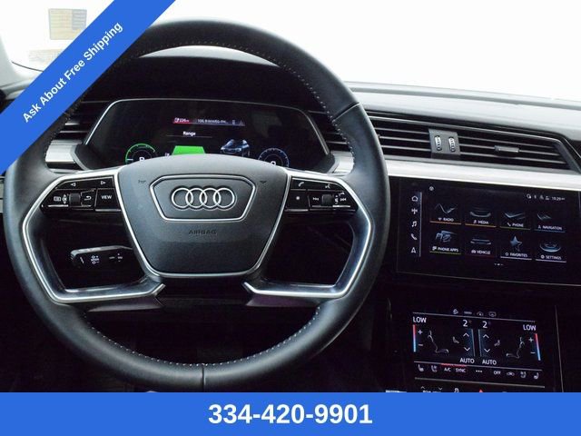 Used 2021 Audi e-tron Premium Plus w/ Premium Plus Package image 2