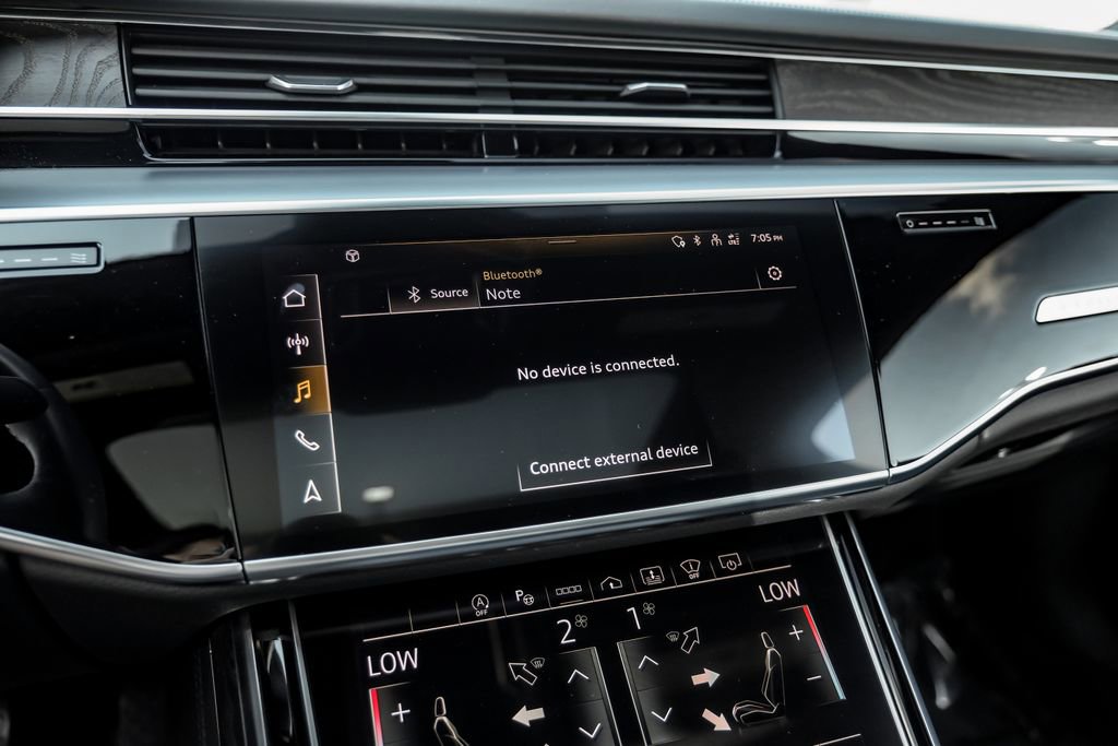 Used 2023 Audi A8 L 3.0T w/ Luxury Package AWD/4WD image 33