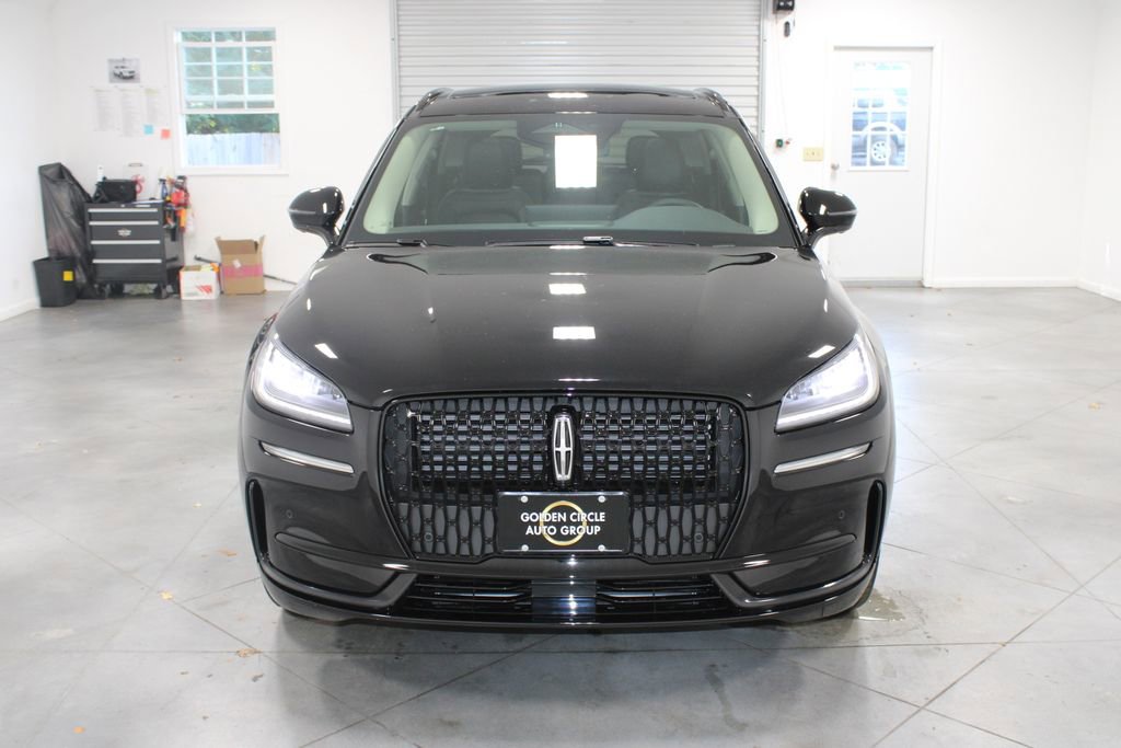 New 2025 Lincoln Corsair FWD w/ Equipment Group 101A image 2