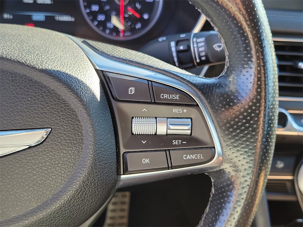 Used 2019 Genesis G70 2.0T Sport image 6