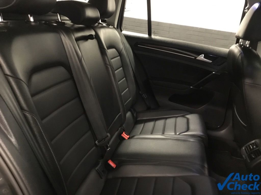 Used 2016 Volkswagen Golf SEL w/ Lighting Package (SEL) image 32