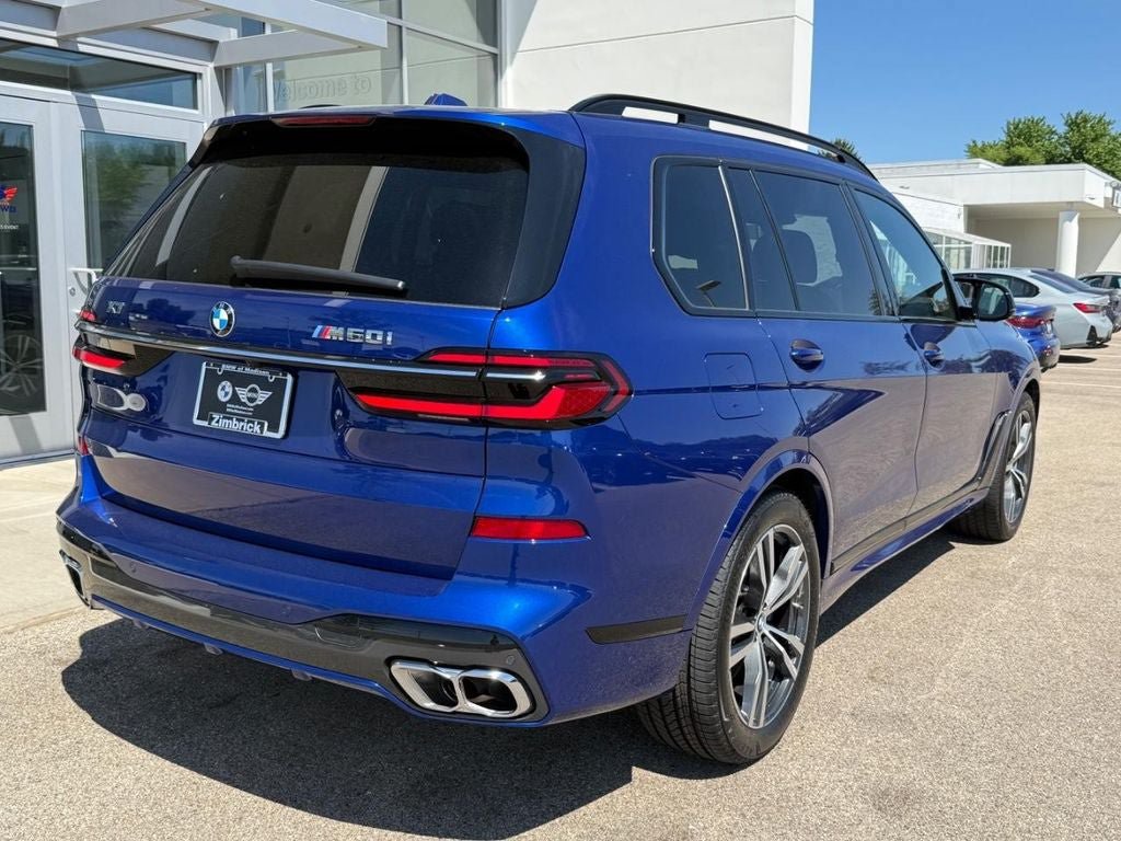Certified 2026 BMW X7 M60i AWD/4WD image 3