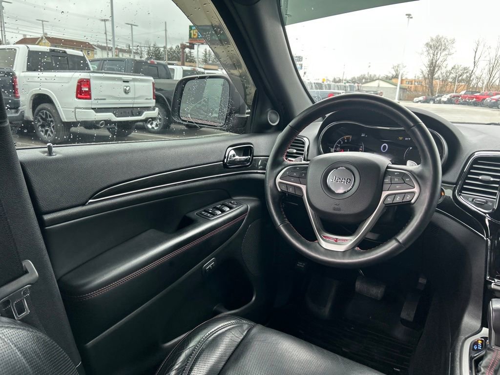 Used 2019 Jeep Grand Cherokee Trailhawk w/ Trailhawk Luxury Group image 9