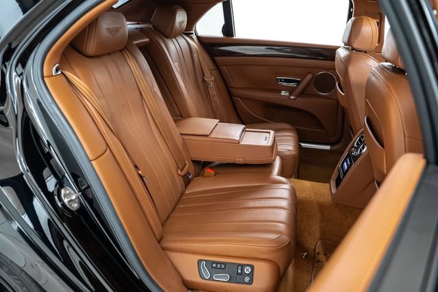 Used 2016 Bentley Flying Spur V8 AWD/4WD image 26