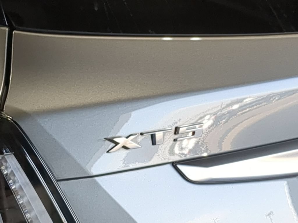 Used 2024 Cadillac XT5 Sportv AWD/4WD image 16