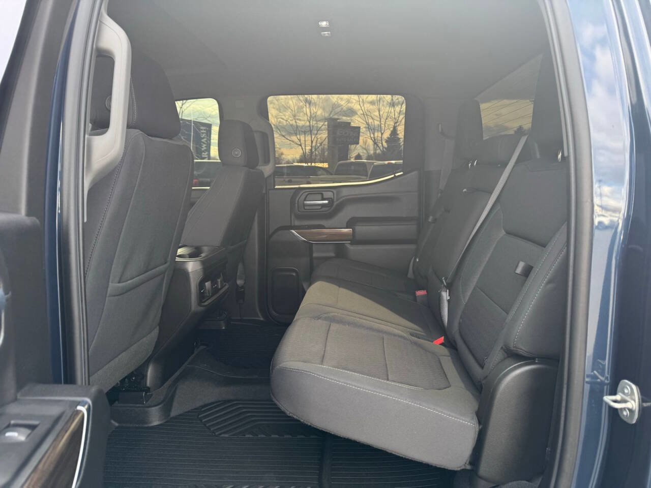 Used 2021 Chevrolet Silverado 1500 LT Trail Boss w/ LPO, Dark Essentials Package image 27