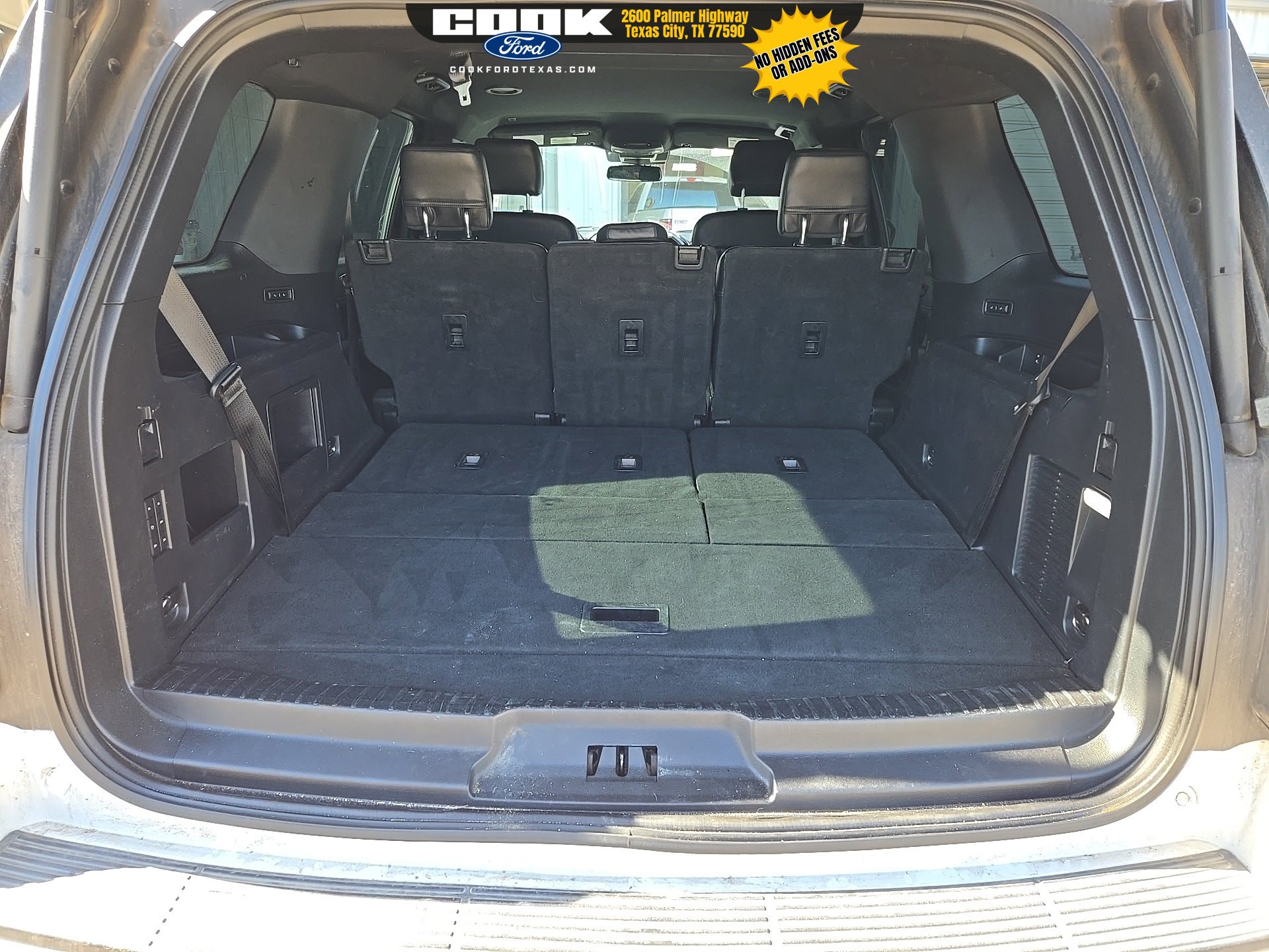 Used 2019 Ford Expedition XLT w/ Equipment Group 202A image 10