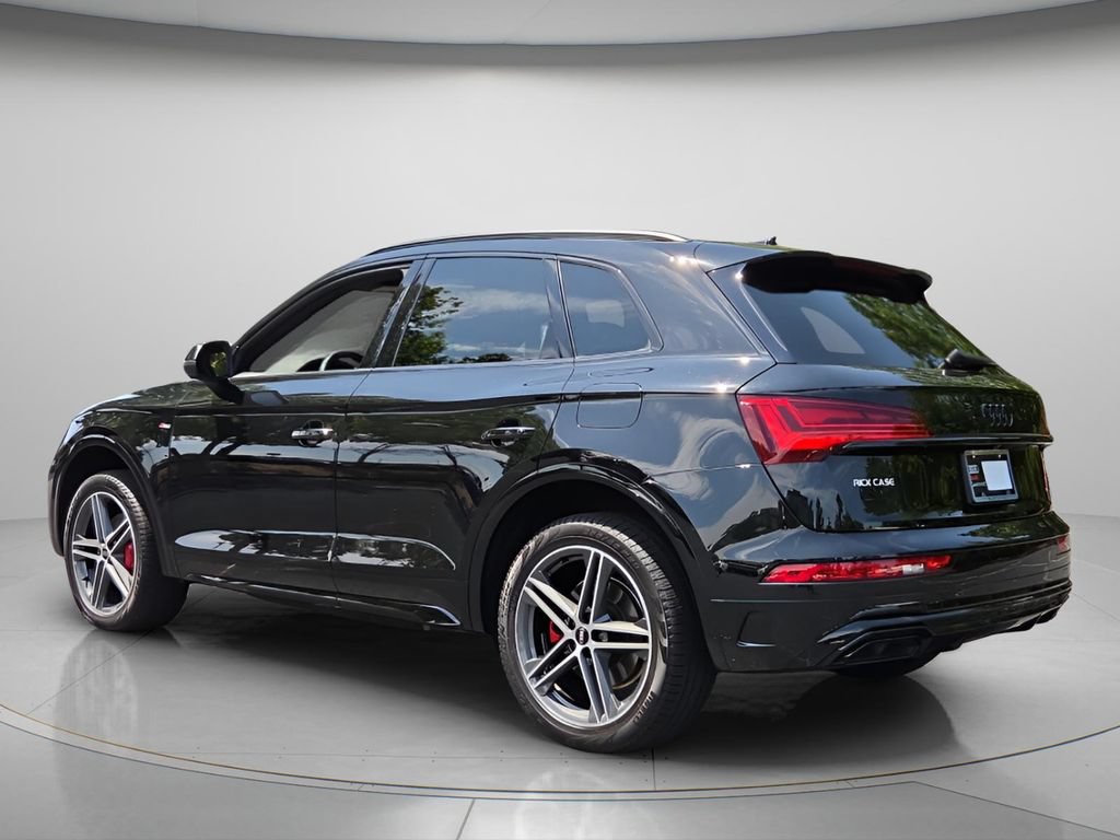 Used 2024 Audi Q5 e Premium Plus w/ Premium Plus Package AWD/4WD image 6