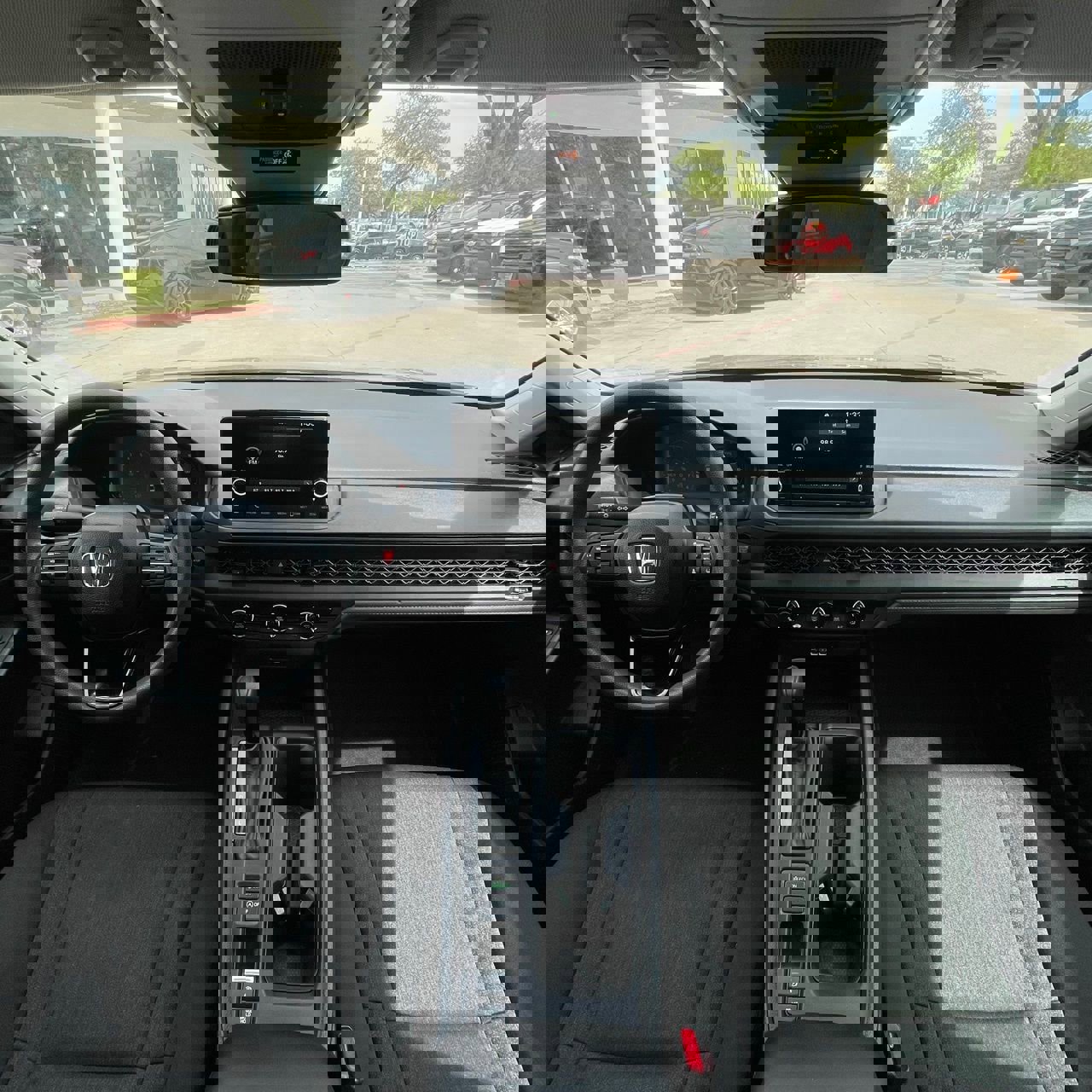 Used 2025 Honda Accord LX image 10