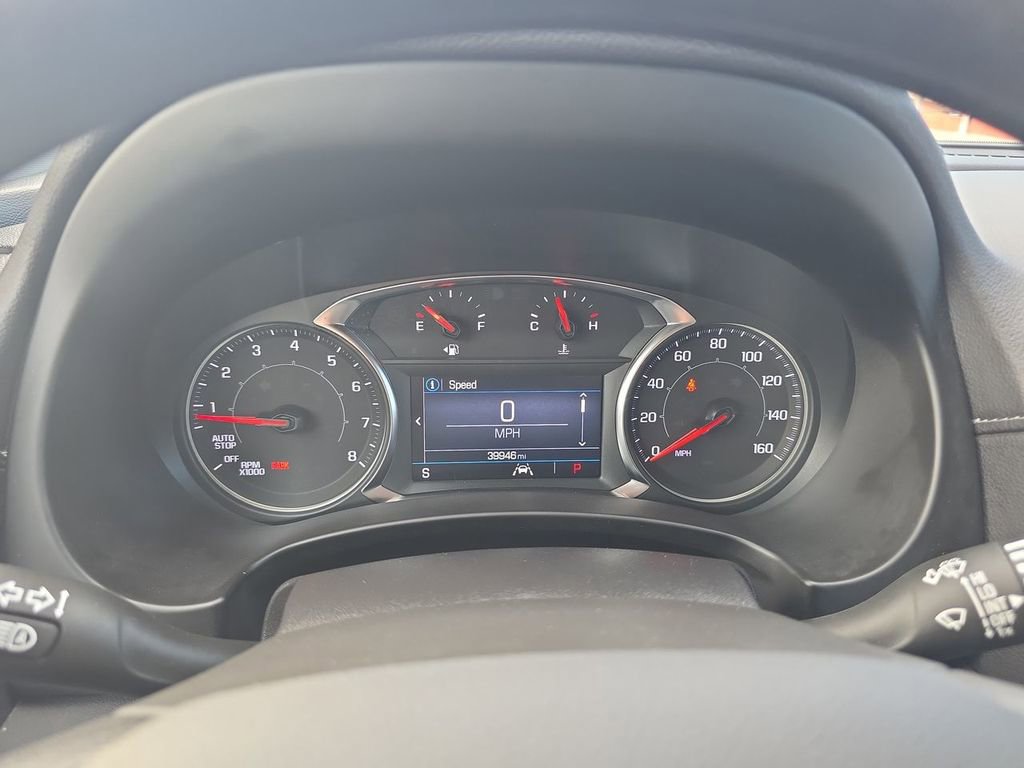 Used 2023 GMC Terrain SLE w/ Driver Convenience Package image 12