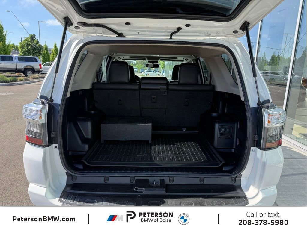 Used 2018 Toyota 4Runner TRD Off-Road Premium AWD/4WD image 8
