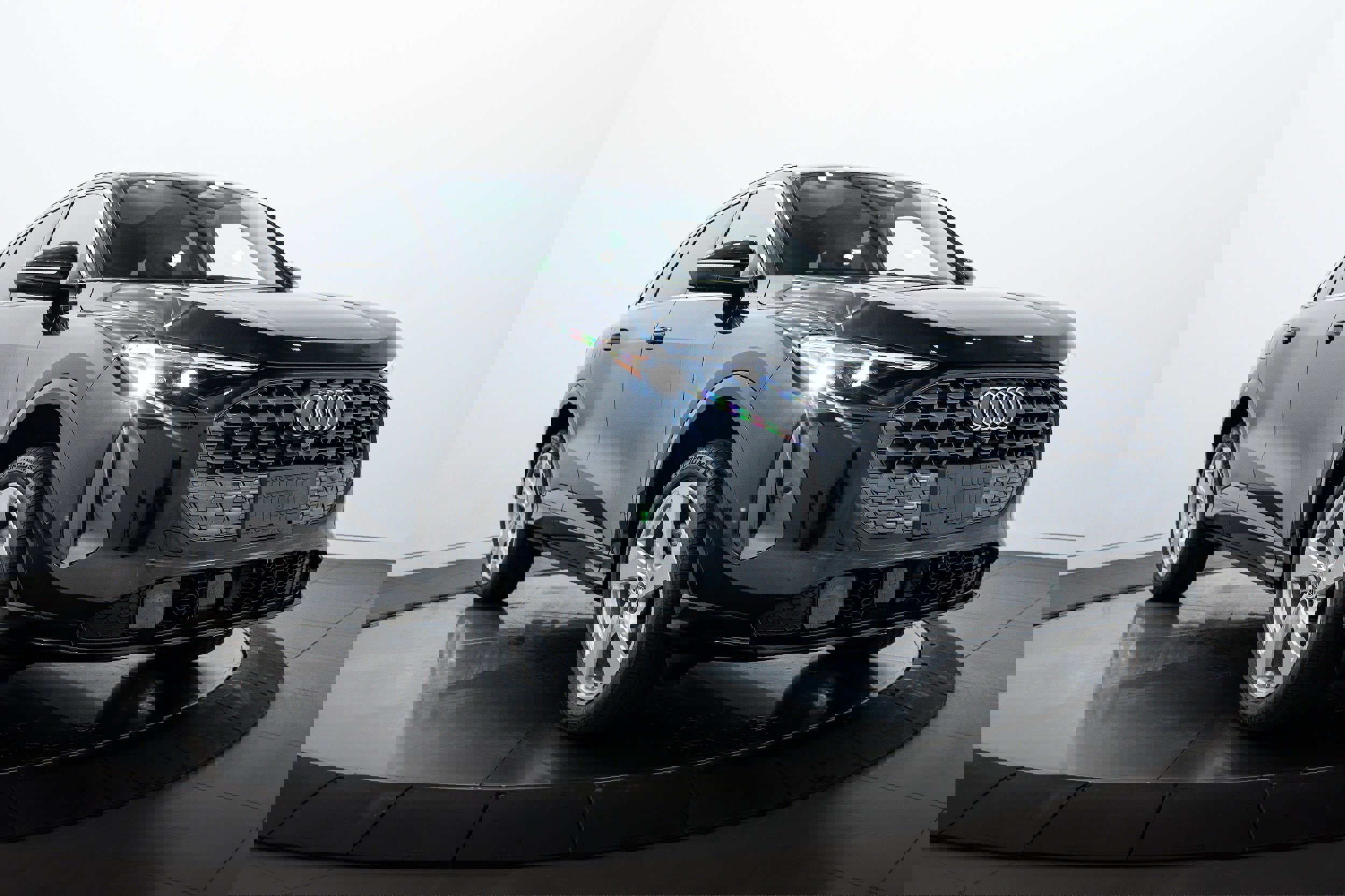 New 2025 Audi Q5 Premium Plus image 2