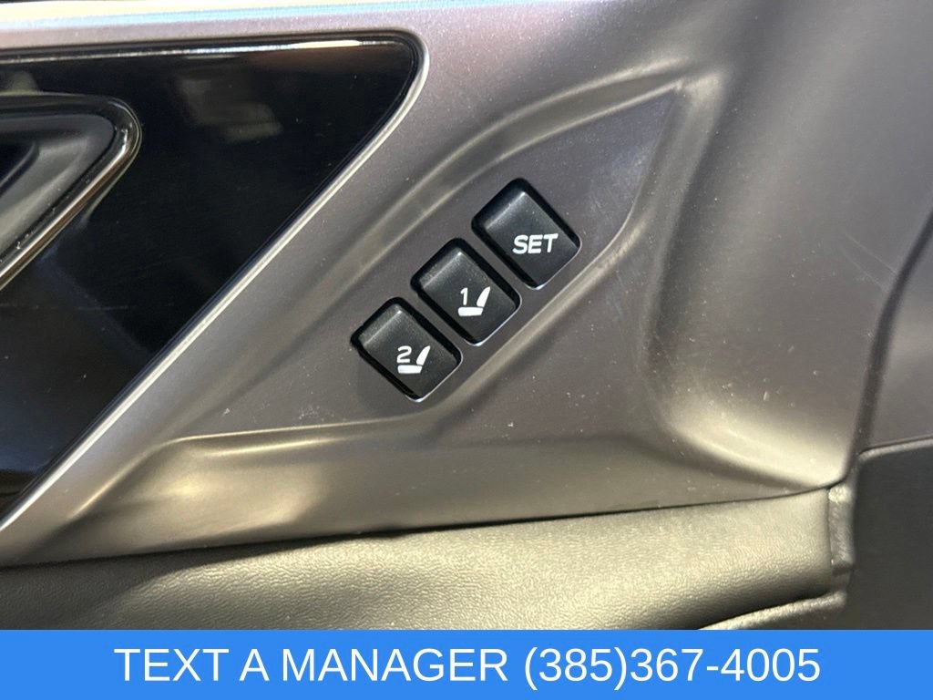 Used 2024 Subaru Legacy Limited AWD/4WD image 17
