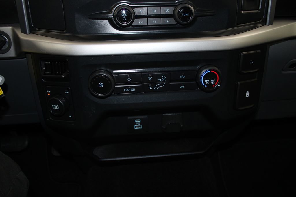 Used 2022 Ford F150 XLT image 43