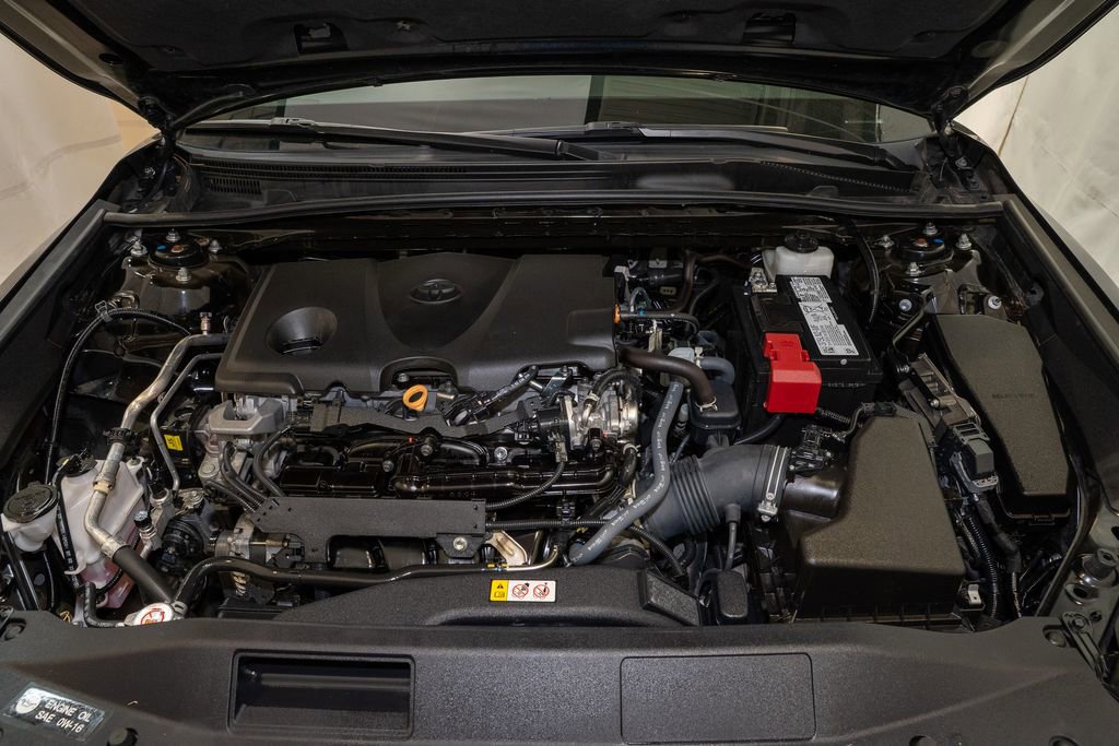 Used 2024 Toyota Camry SE image 17