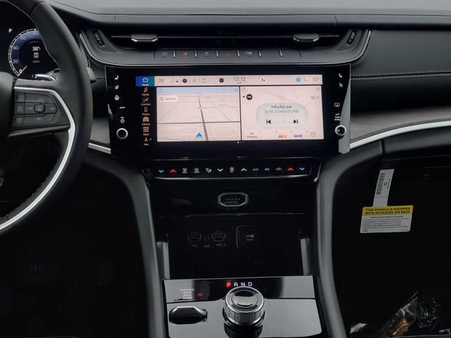 New 2026 Jeep Grand Cherokee Limited image 17