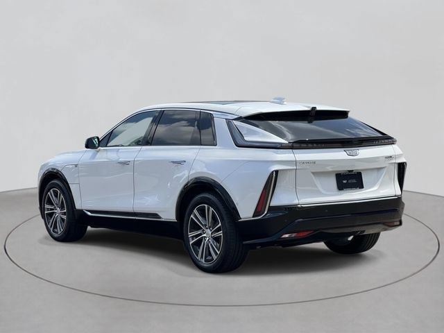 Certified 2024 Cadillac Lyriq Luxury w/ LPO, Floor Liner Package AWD/4WD image 3