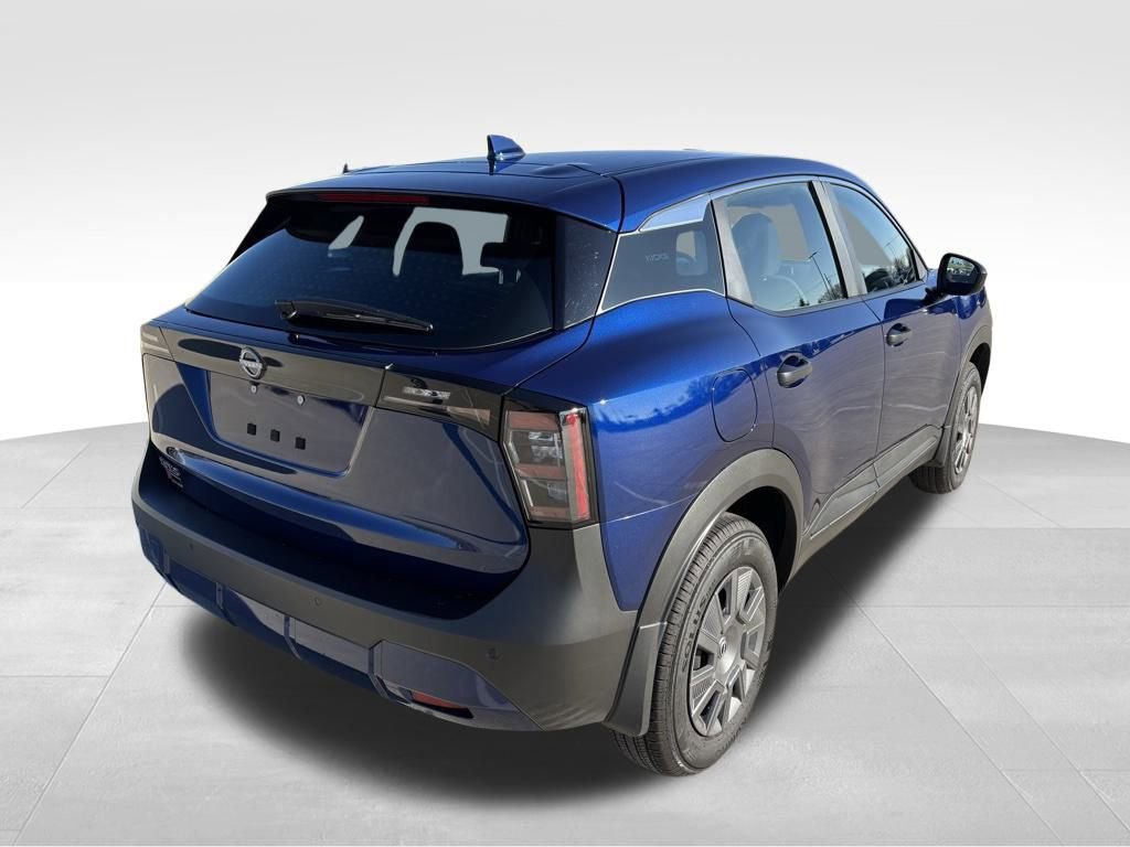 Used 2025 Nissan Kicks S image 8