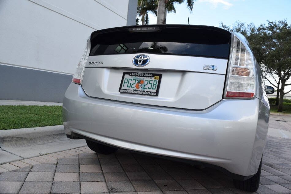 Used 2010 Toyota Prius Two FWD image 21