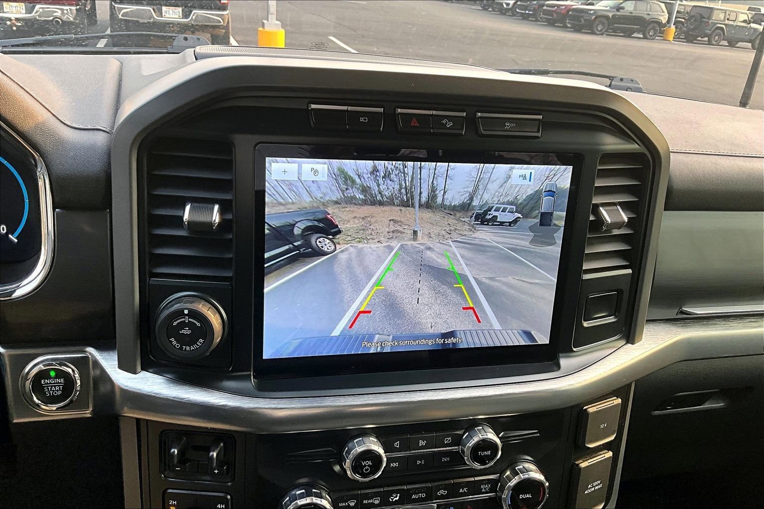 Used 2022 Ford F150 Lariat image 15