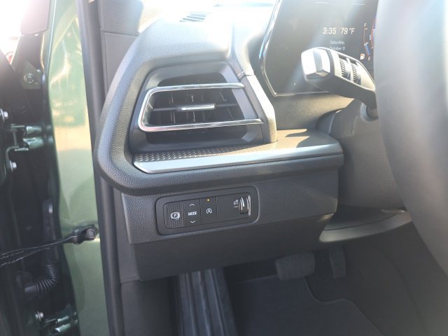 New 2027 Chevrolet Traverse LT w/ Driver Confidence Package FWD image 15