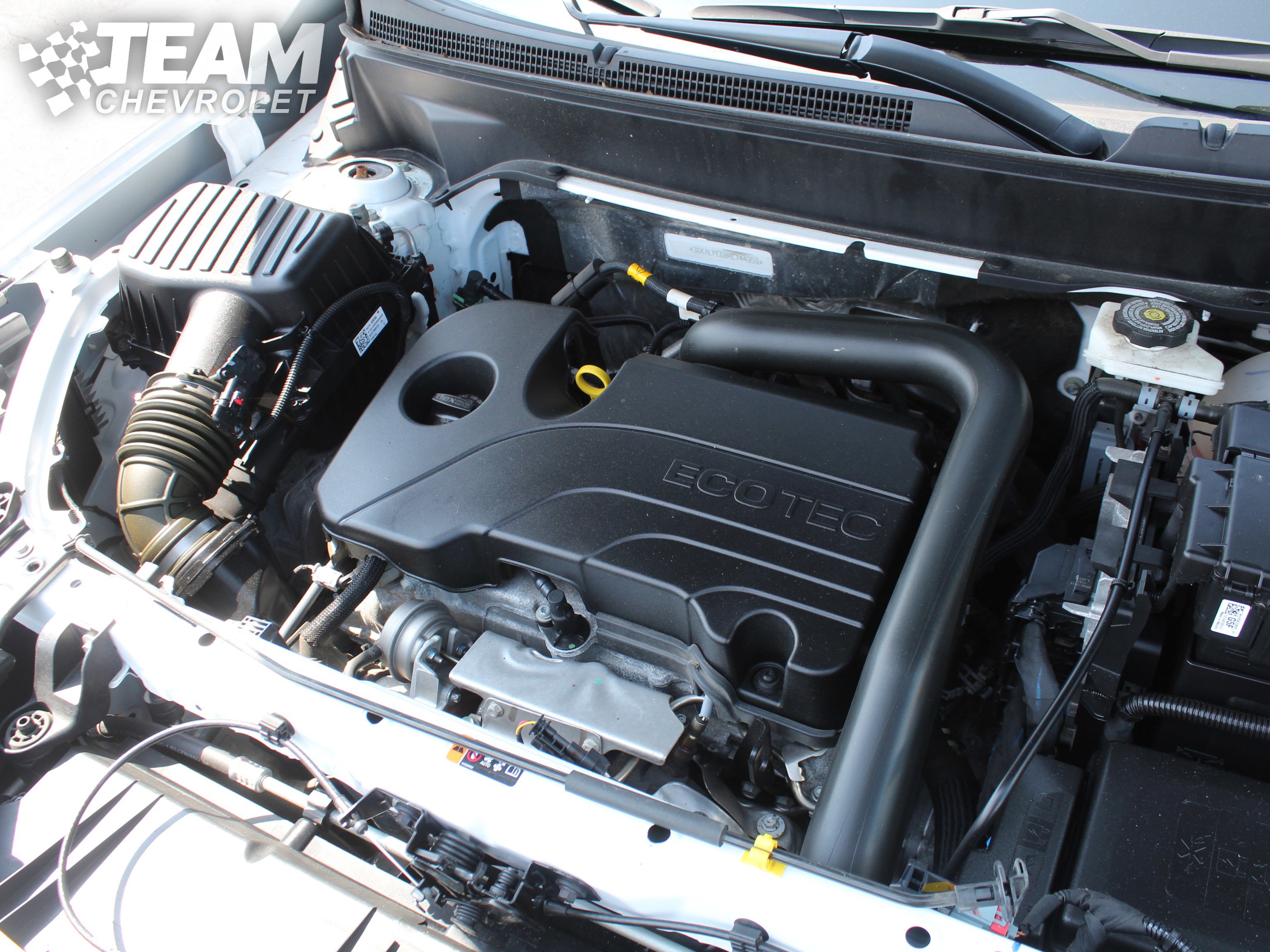 Used 2024 GMC Terrain SLT image 29