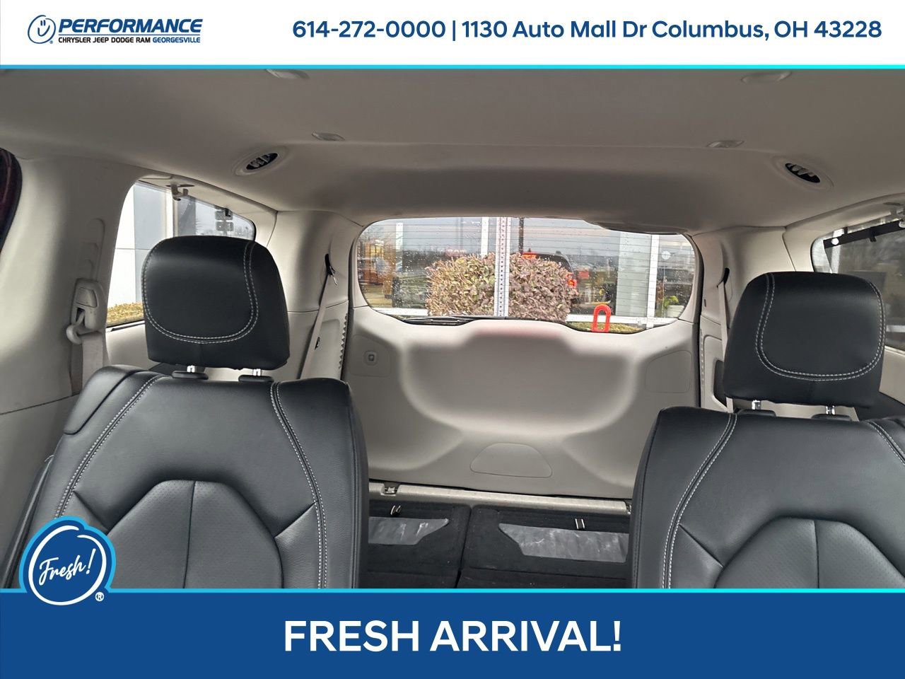 Used 2022 Chrysler Pacifica Touring-L image 24