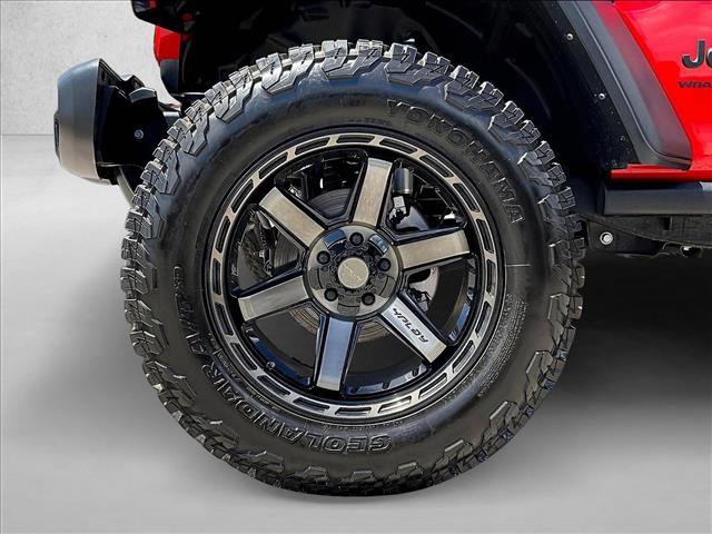 Used 2024 Jeep Wrangler Willys AWD/4WD image 10