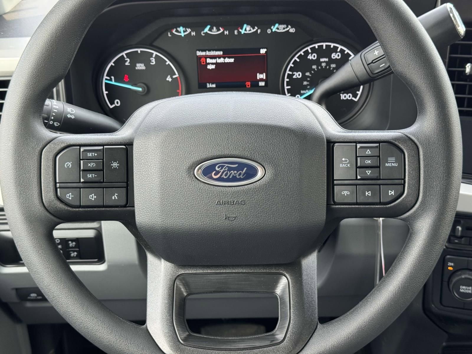 New 2025 Ford F550 4x4 Crew Cab Super Duty image 18