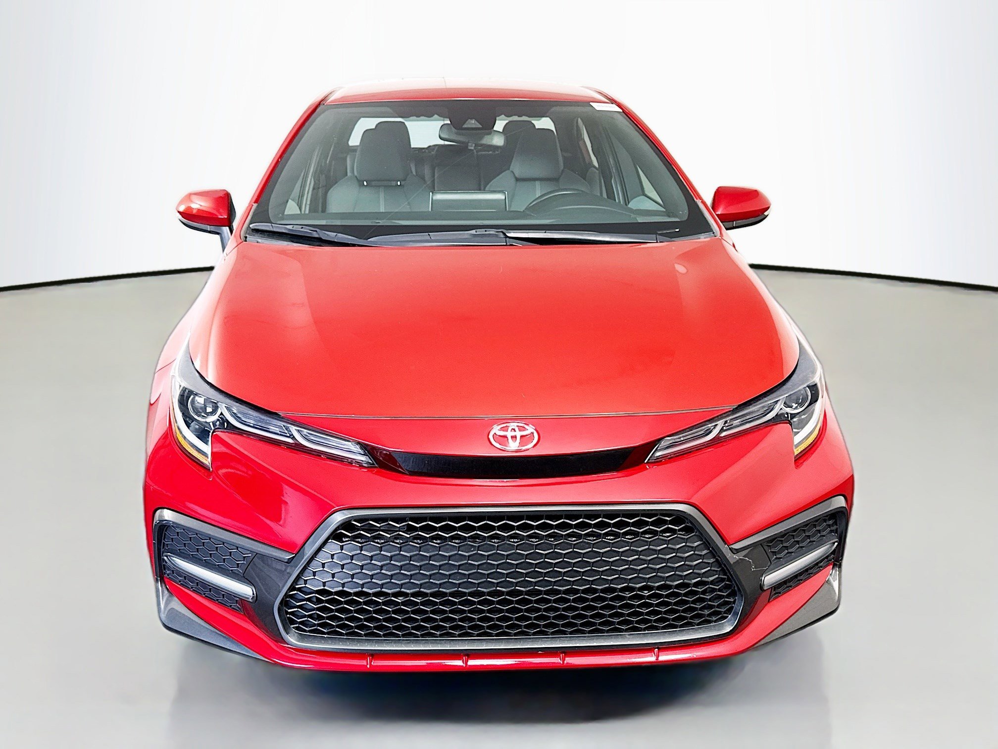 Used 2021 Toyota Corolla SE image 2