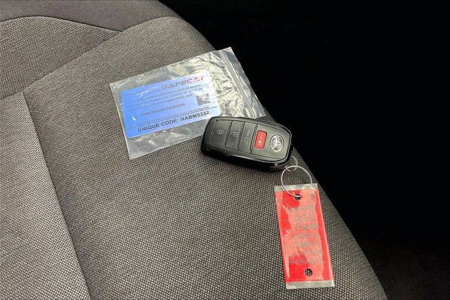 Used 2025 Toyota Camry LE image 11