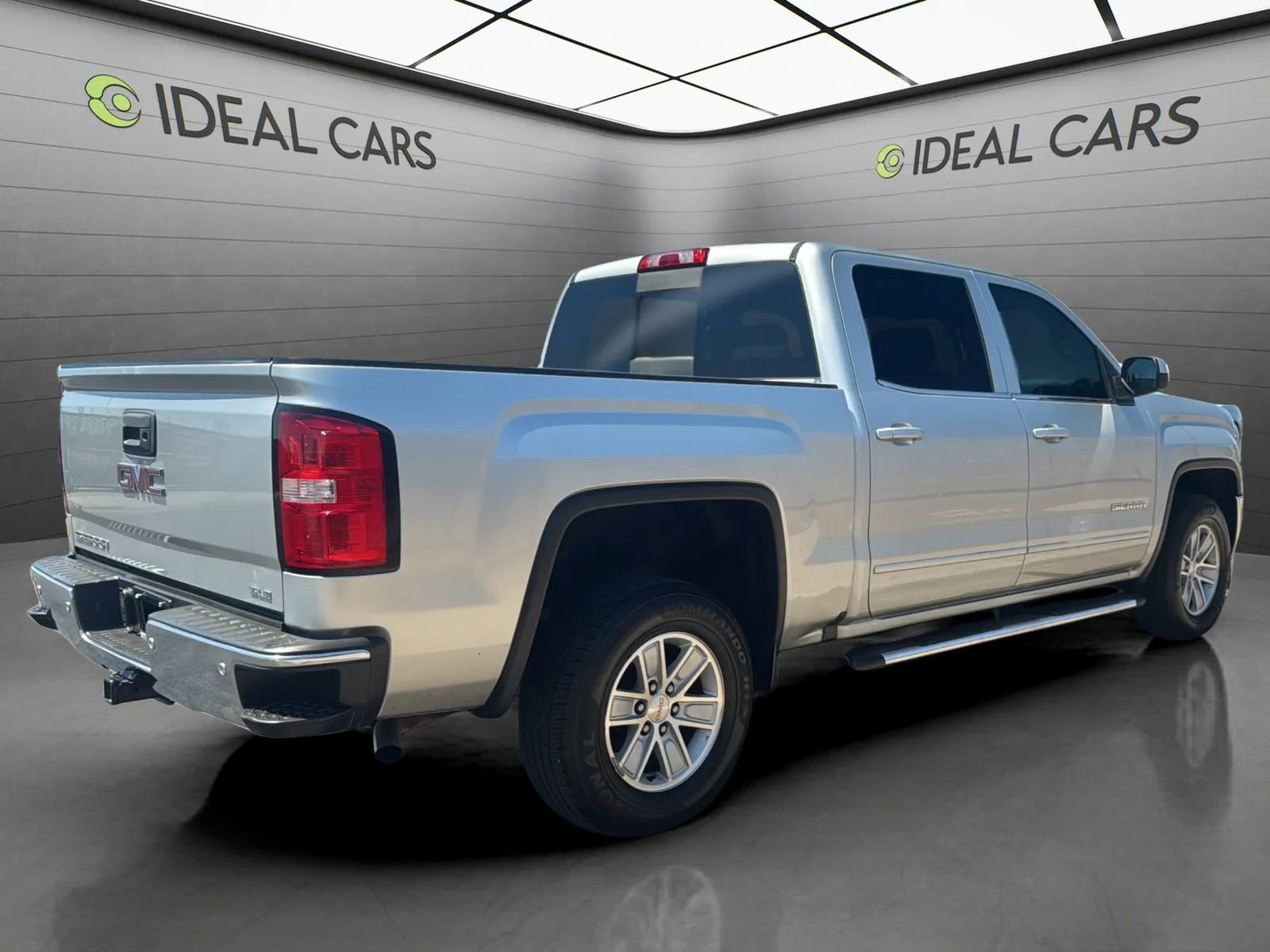 Used 2017 GMC Sierra 1500 SLE w/ SLE Value Package RWD image 5