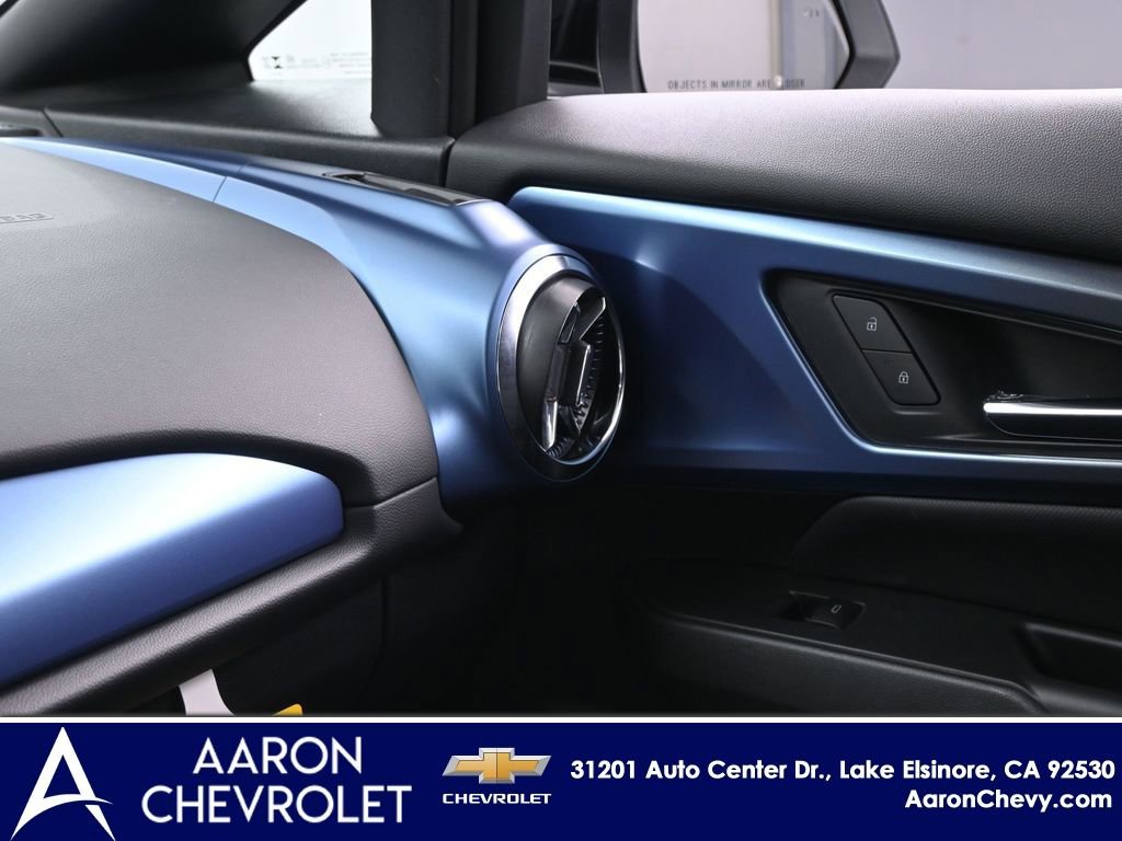 New 2026 Chevrolet Equinox EV LT AWD/4WD image 16