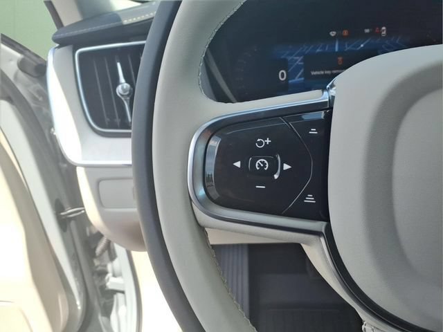 New 2026 Volvo XC60 B5 Ultra w/ Protection Package Premier AWD/4WD image 19