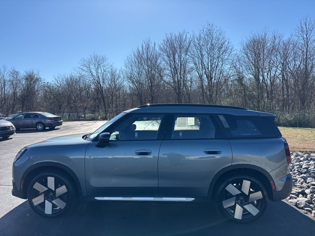 Certified 2025 MINI Cooper Countryman S image 2