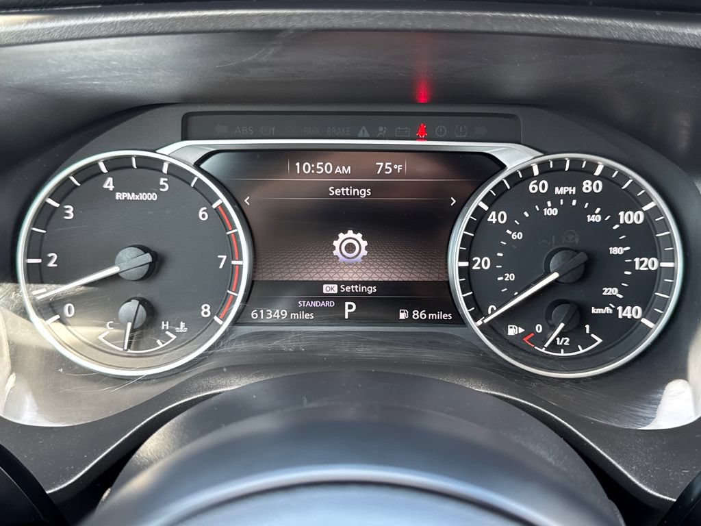 Used 2024 Nissan Rogue S FWD image 32
