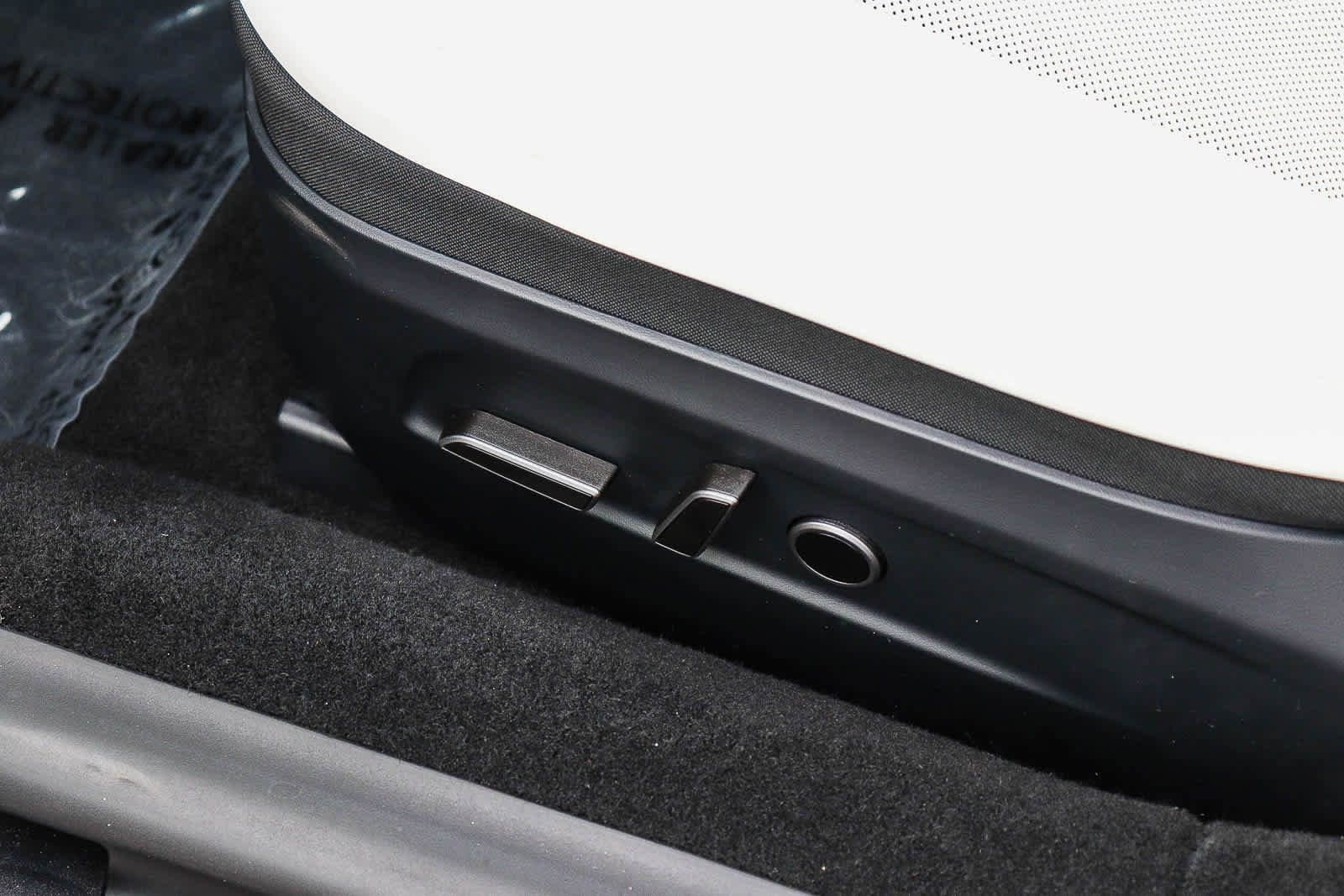 Used 2024 Tesla Model 3 Standard Range RWD image 23