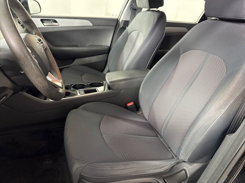 Used 2019 Hyundai Sonata SE image 11