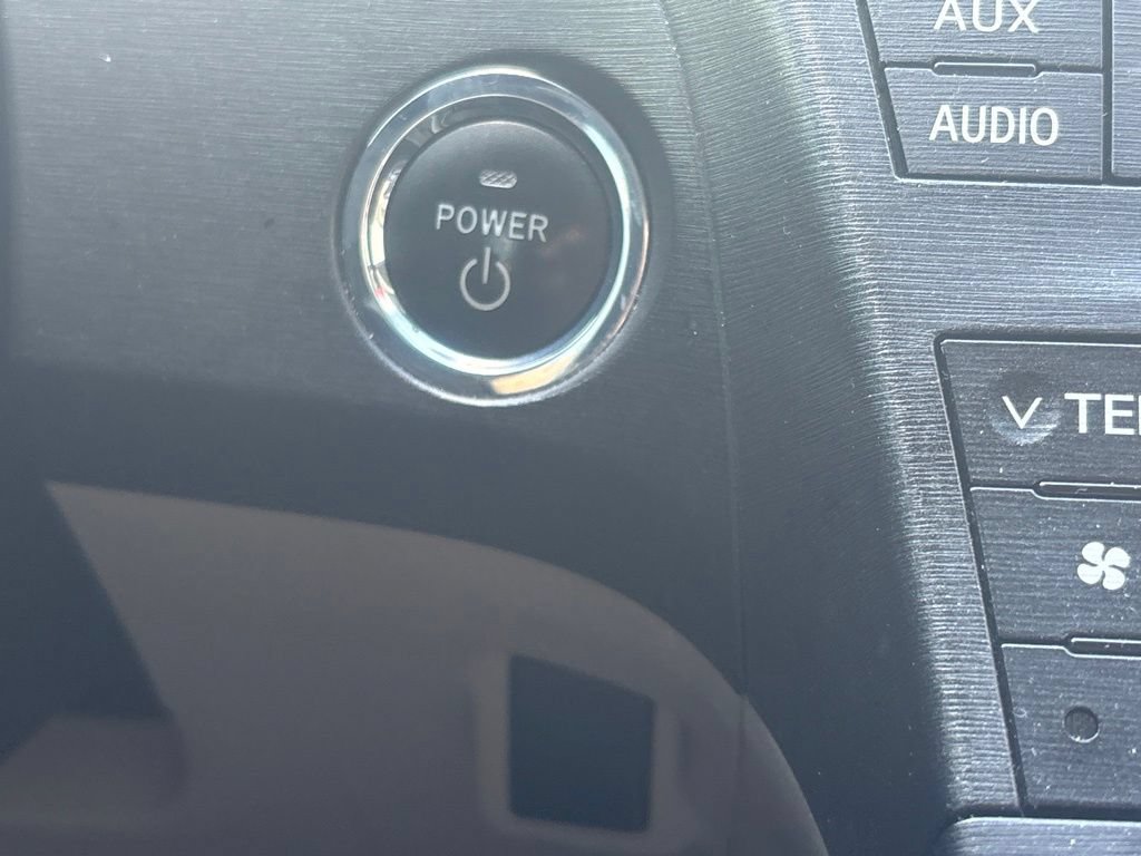 Used 2011 Toyota Prius Four w/ Navigation Pkg FWD image 17
