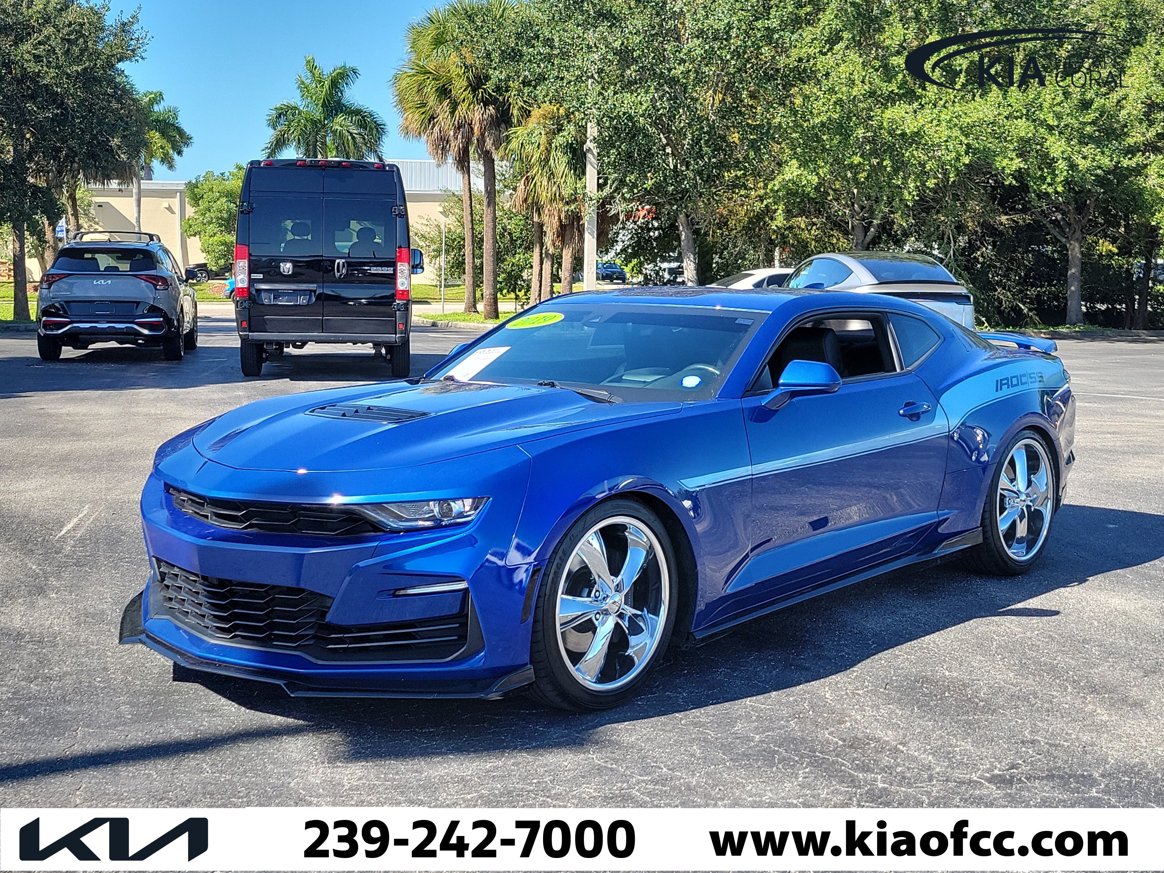 Used 2019 Chevrolet Camaro SS RWD image 3